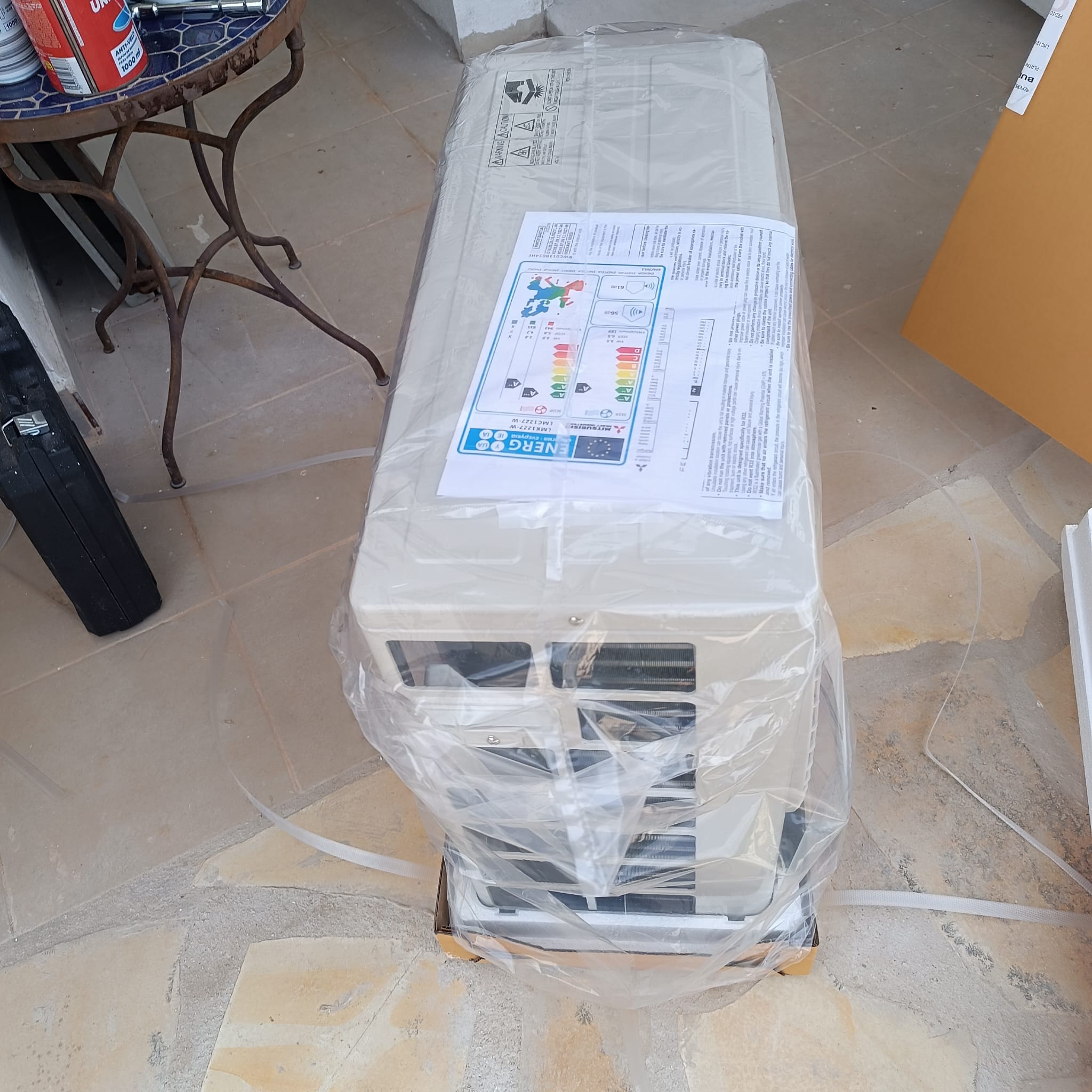 Installed air conditioning unit